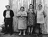 1978 - Pracovníci družstva v Zahrádce.  Zleva Milouš Chodora, Milada Chodorová, Maruš Palacká, Hana Talůžková