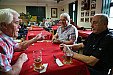 2015 - Ukázka karetní hry Darda během prvního turnaje v Prší v hasičském klubu, zleva Zdeněk Černý, Václav Černý, Jiří Bárta